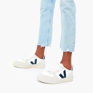 Veja White Nautico V-10 Sneakers